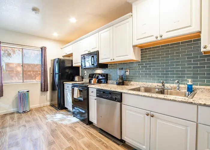 44b Modern 1bd 1ba Heated Pool Holiday home Casa Grande